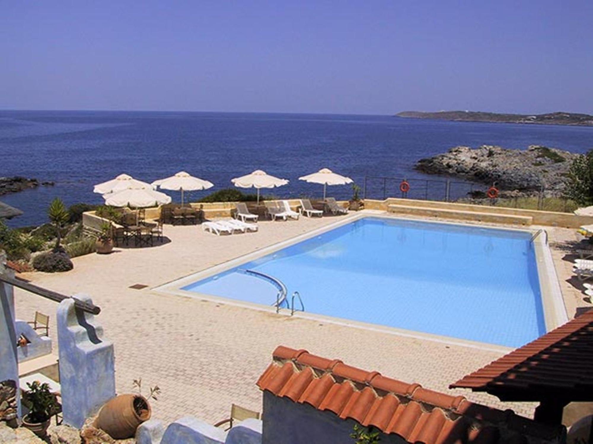 Giorgi'S Blue Apartments Kalathas Exteriér fotografie